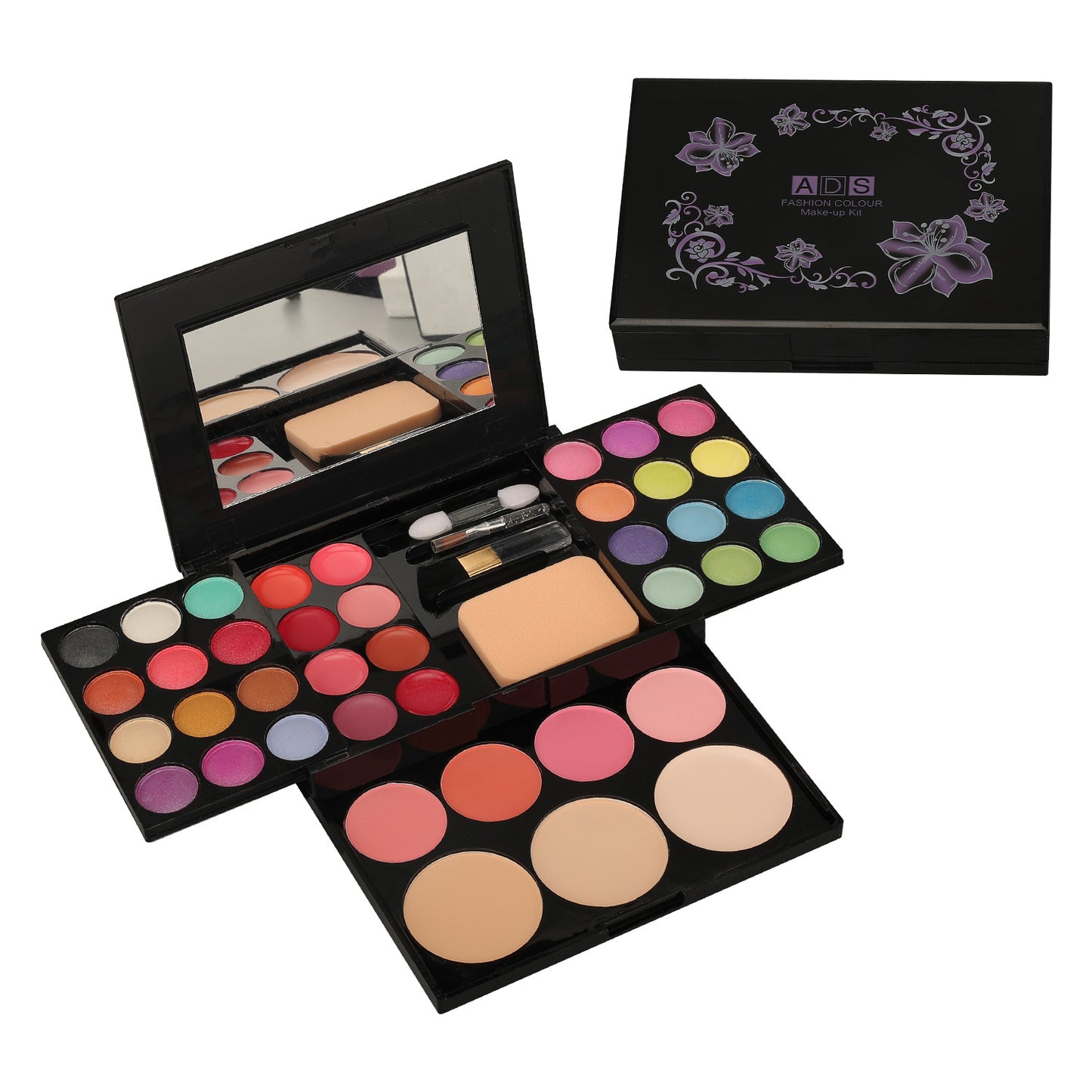 High-quality eye shadow palette with matte and shimmer shades